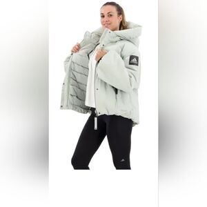 Adidas   cold dry size medium women’s shelter Dowm Puffer Jacket
